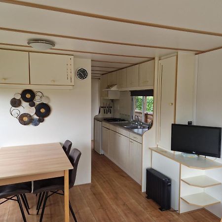 Chalet Veenmeer Tynaarlo Bagian luar foto
